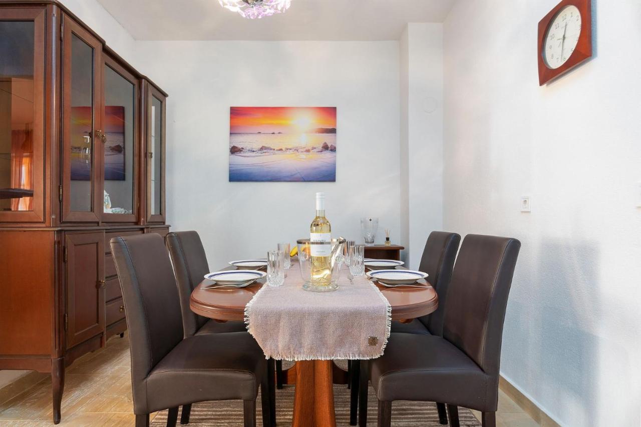 Pilicari (adults Only)