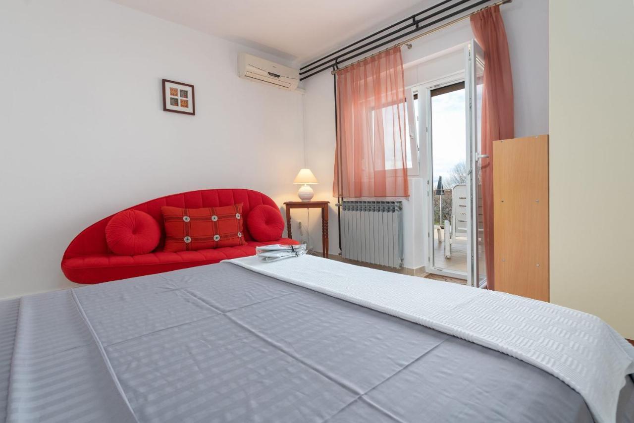 Pilicari (adults Only) Apartment