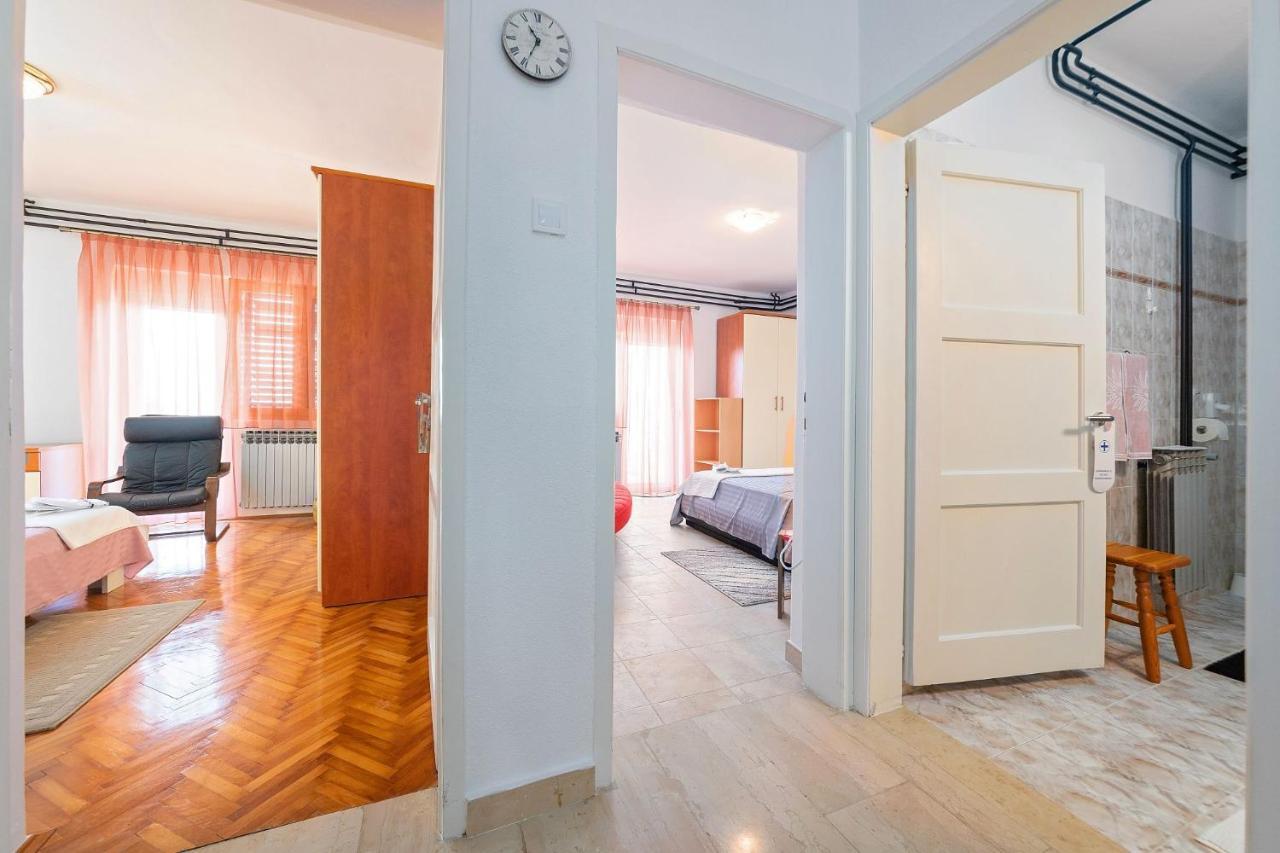 Pilicari (adults Only)